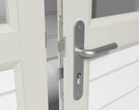Türflügel: zweiflügelig jeweils mit Fenster (feststehend)