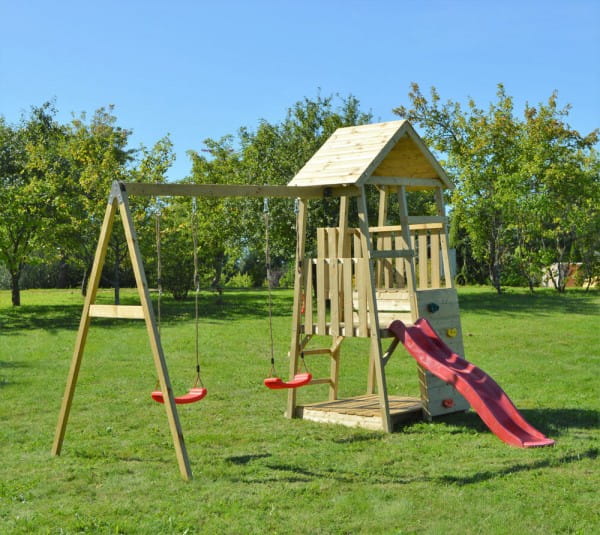 Wendi Toys Spielturm Salamander Stelzenhaus Kletterturm inkl. Rutsche & Kletterwand